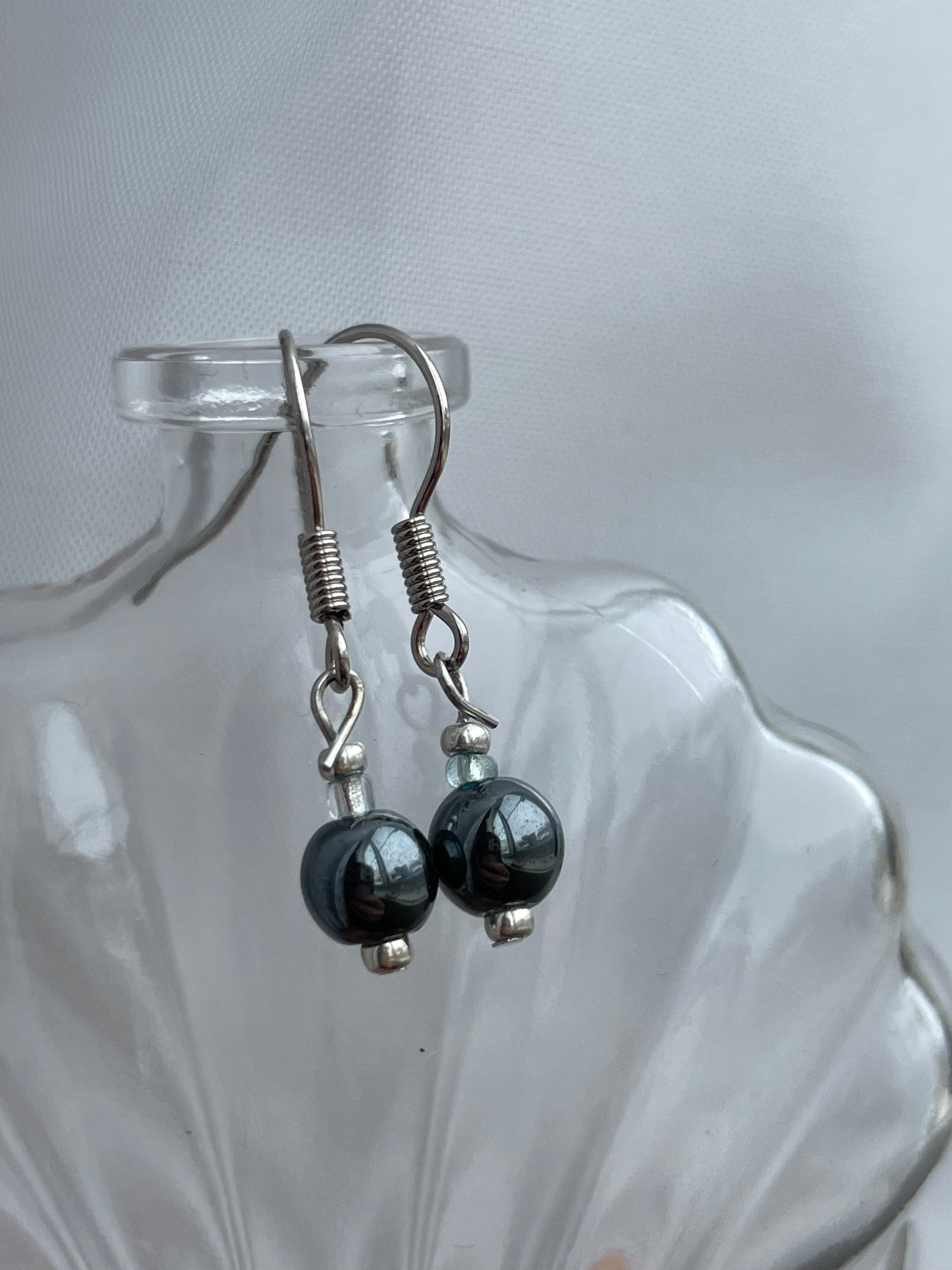 Suri - Cool Toned Minimal Earrings