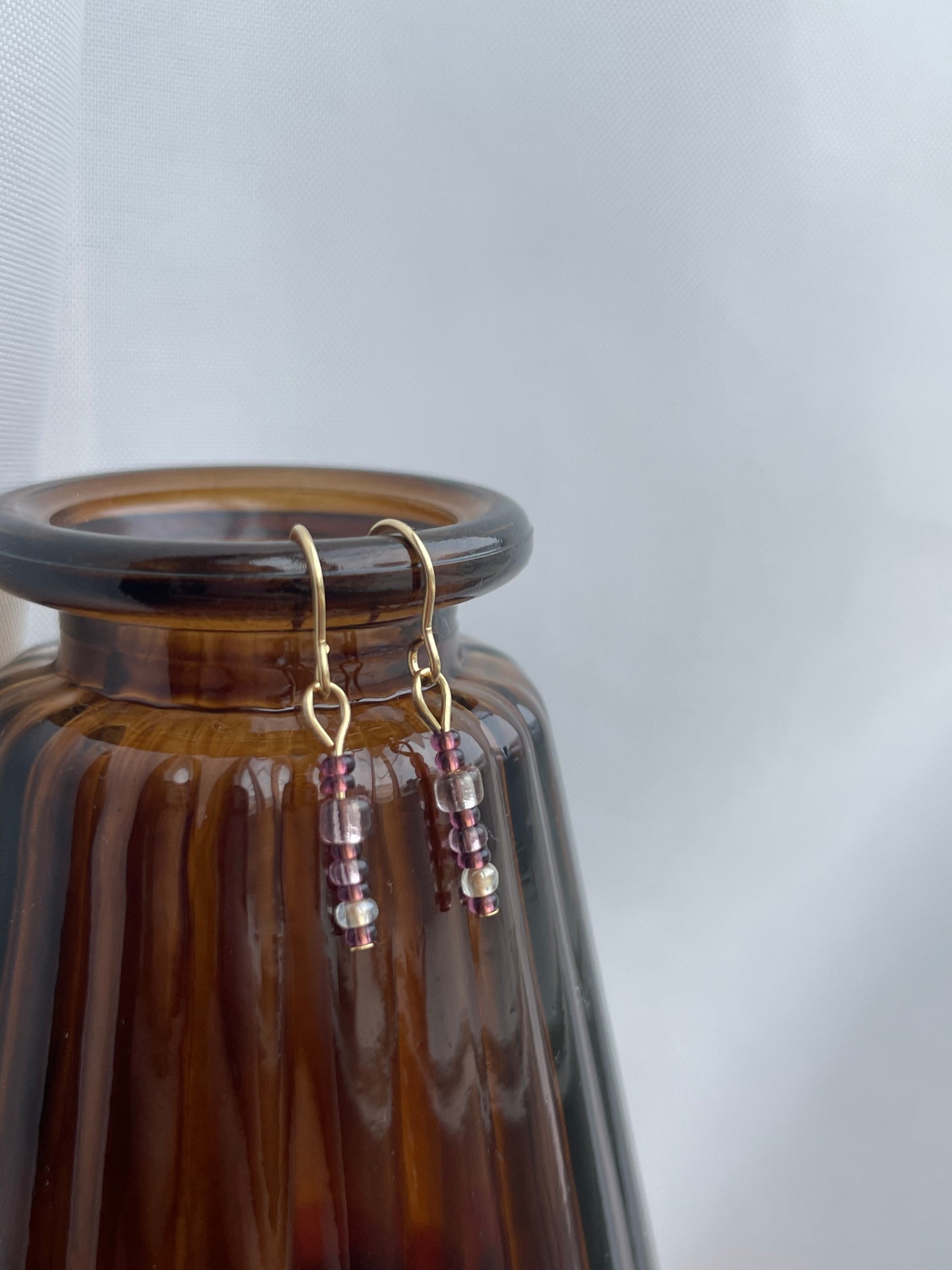 Tomu - Warm Toned Minimal Earrings