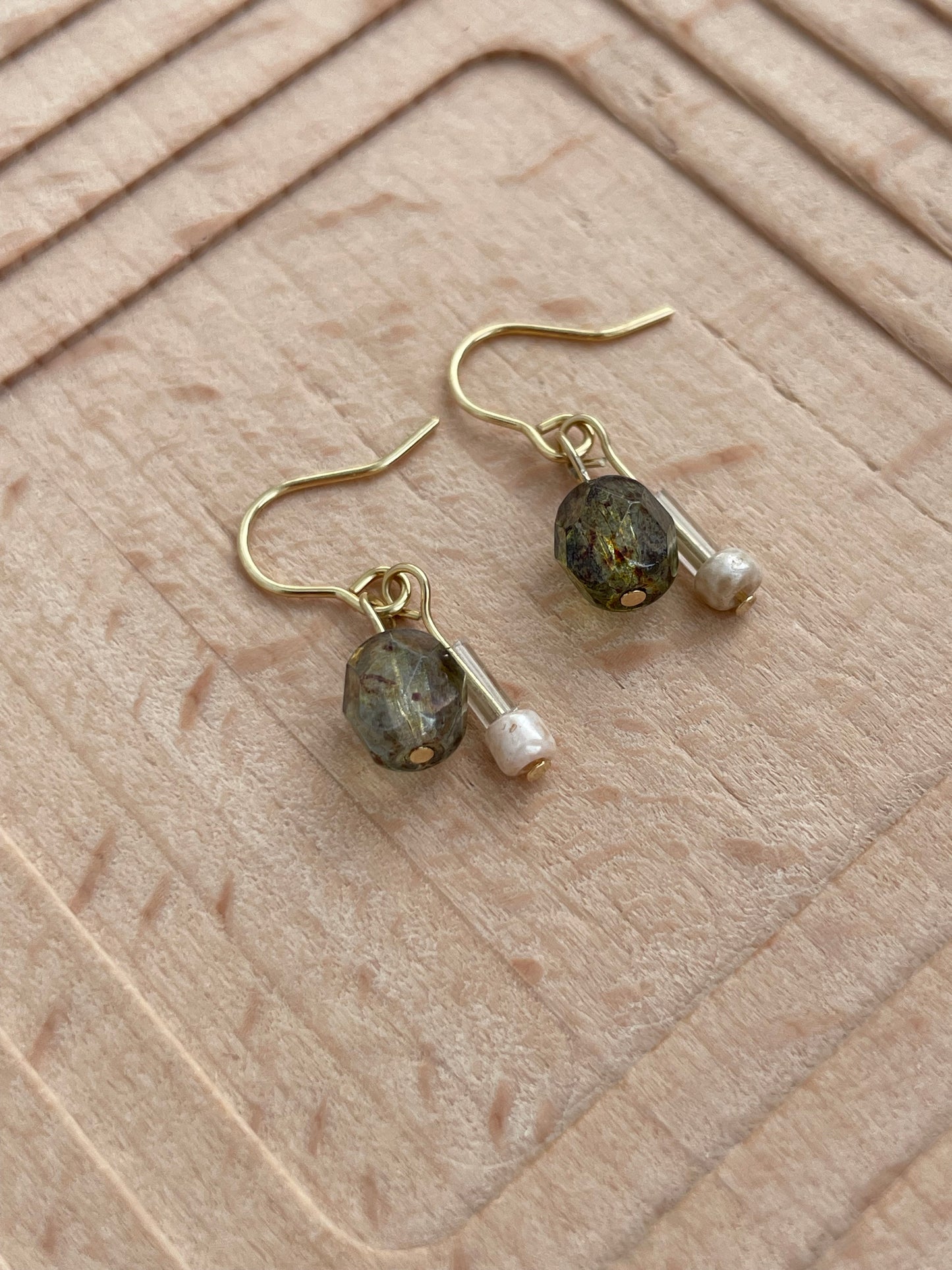 Niko - Warm Toned Minimal Earrings